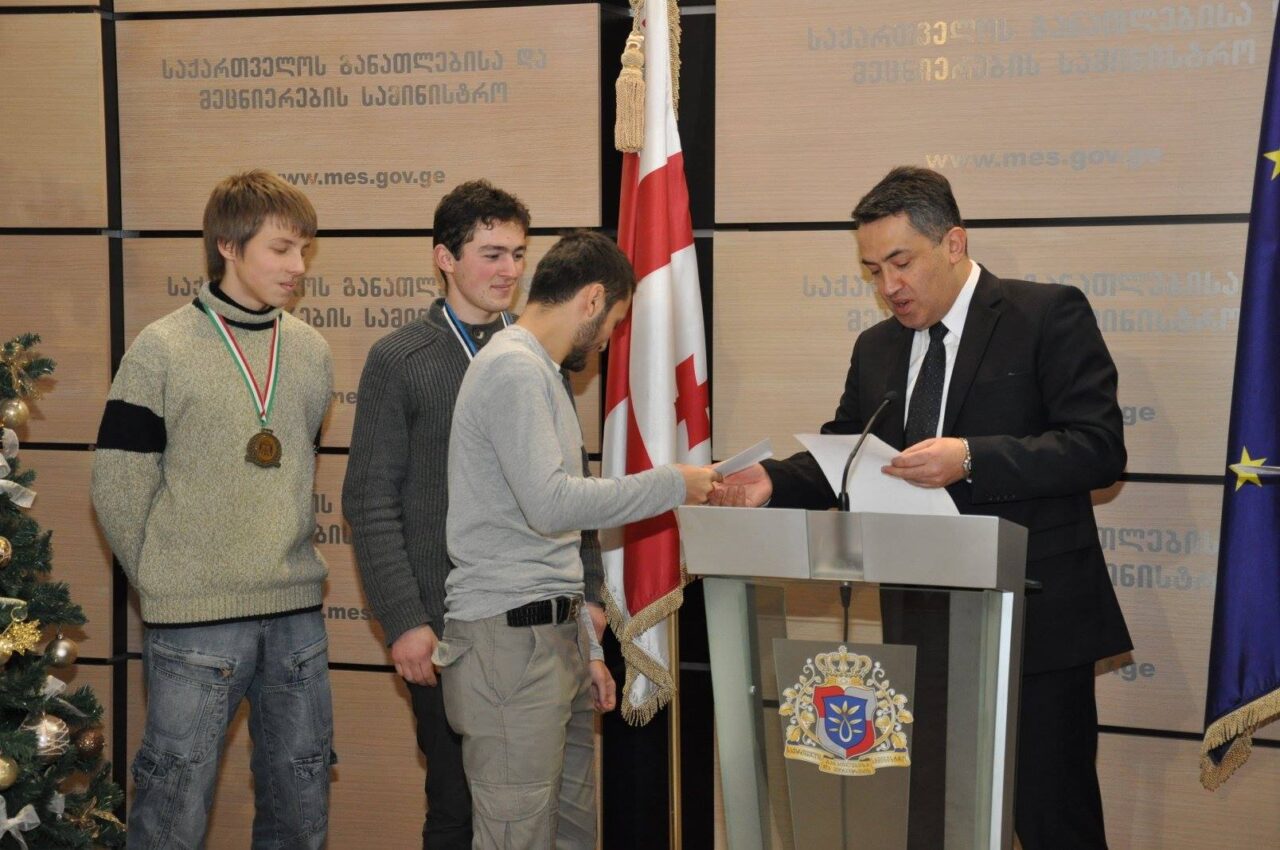 1540264 243142479189947 1327327254 o