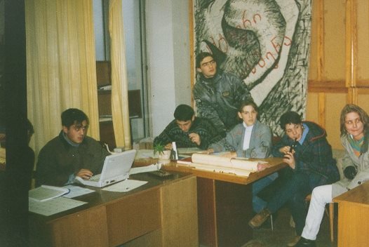 საპრეზიდენტო და საპარლამენტო არჩევნების მხარდასაჭერი სატელევიზიო გადაცემების ციკლი „აქტიური მოსმენა“ 4 akhtiuri mosmena